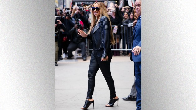 Mariah Carey shares throwback video of herself exercising in stilettos, Kerry Washington suggests Nike partnership