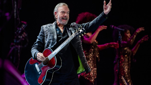 Neil Diamond musical 'A Beautiful Noise' to world-premiere in Boston next summer